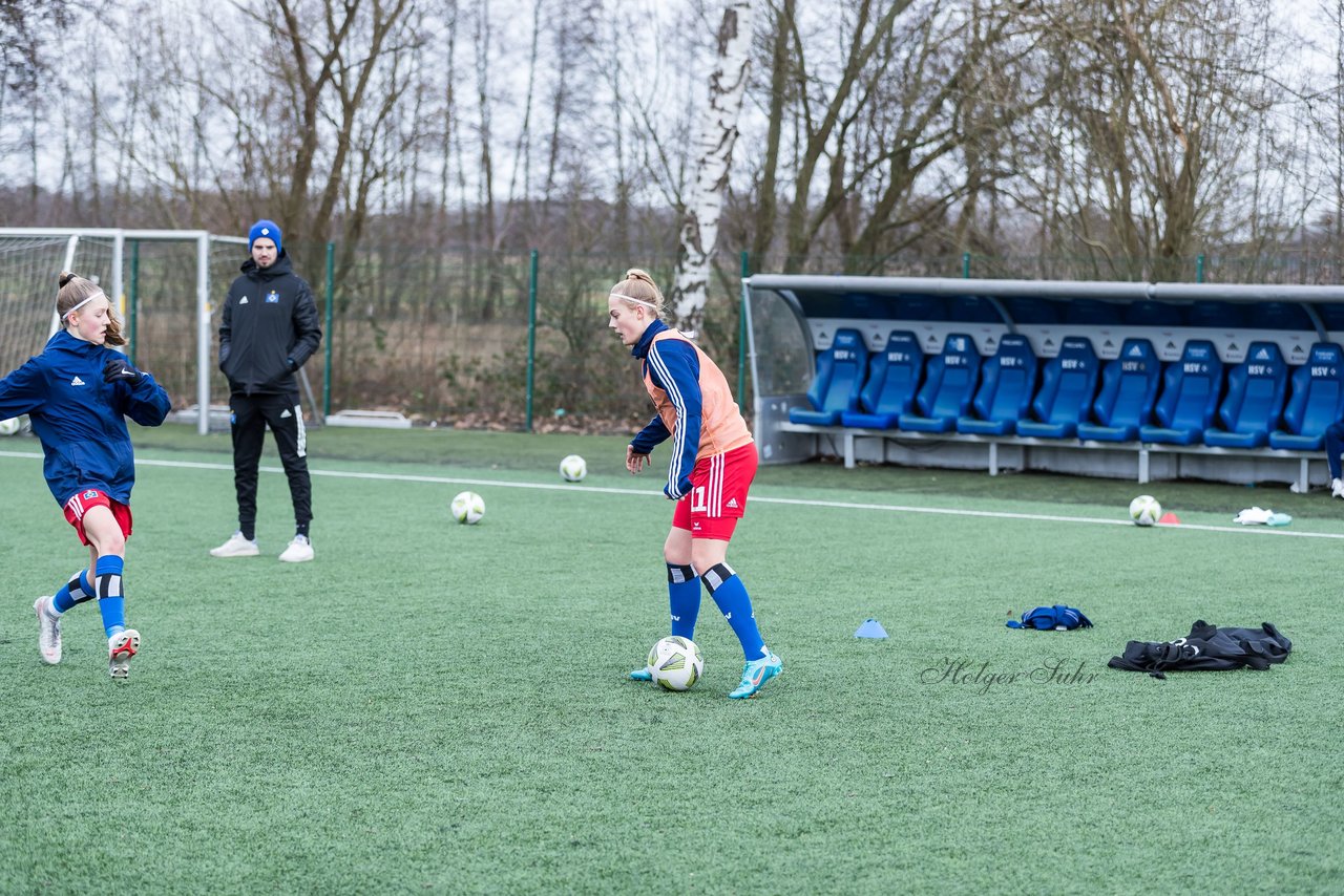 Bild 55 - wBJ HSV - F Holstein Kiel : Ergebnis: 0:6